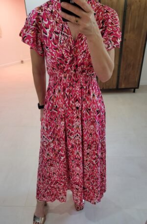 Robe rose et détail doré « 504 »